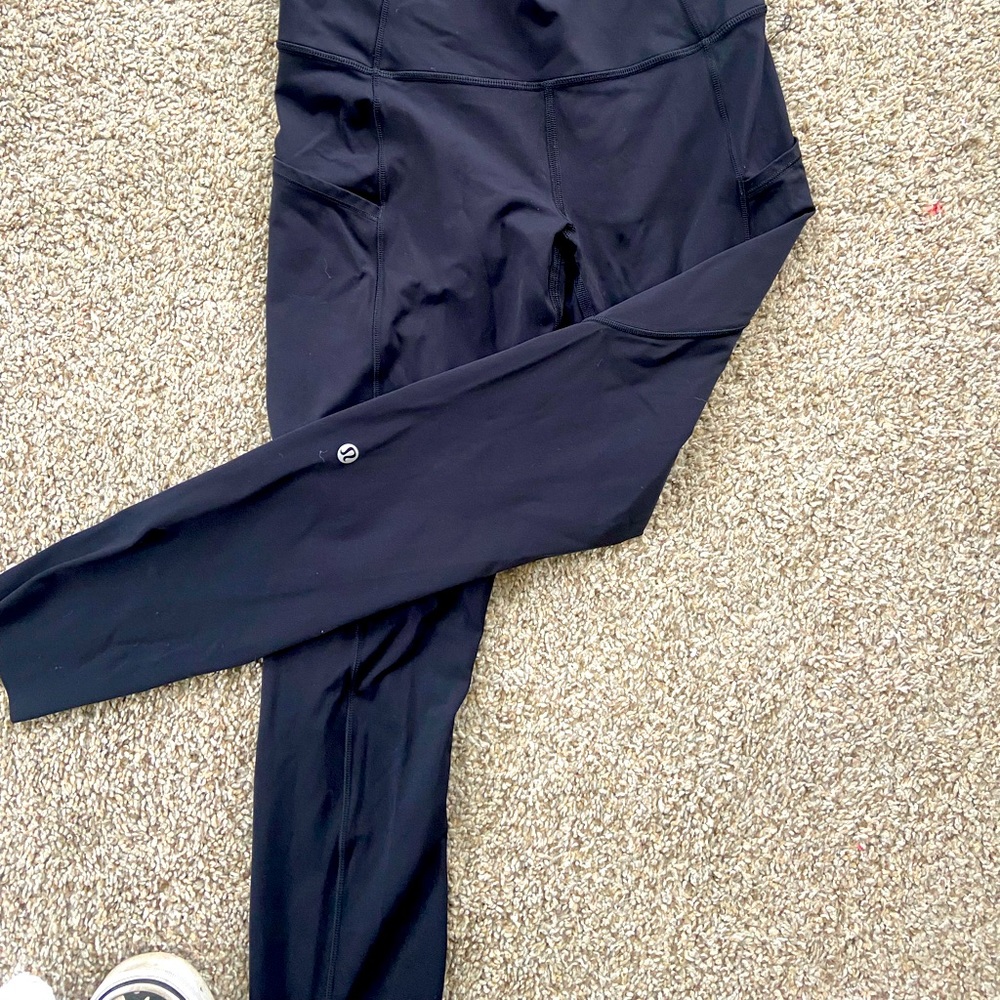 size 6 Lululemon leggings worn once